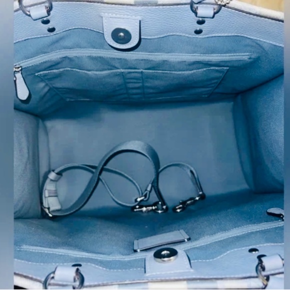 Coach Dempsey tote 40 - Picture 6 of 7
